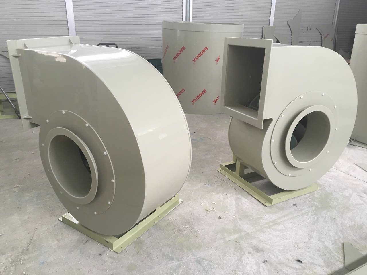 PP4-72塑料離心風(fēng)機(jī)