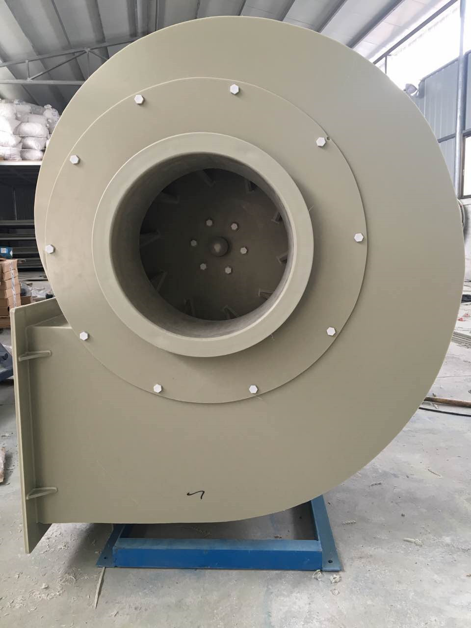 PP4-72-6A-4KW聚丙烯離心風(fēng)機(jī)